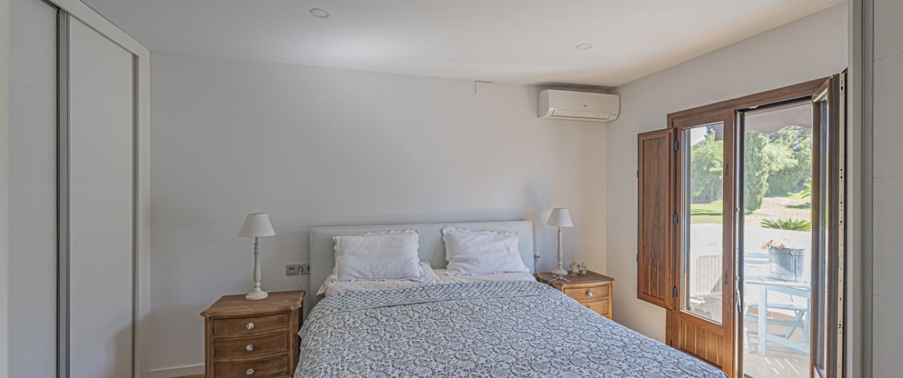 Resale - Town house - Estepona - Atalaya