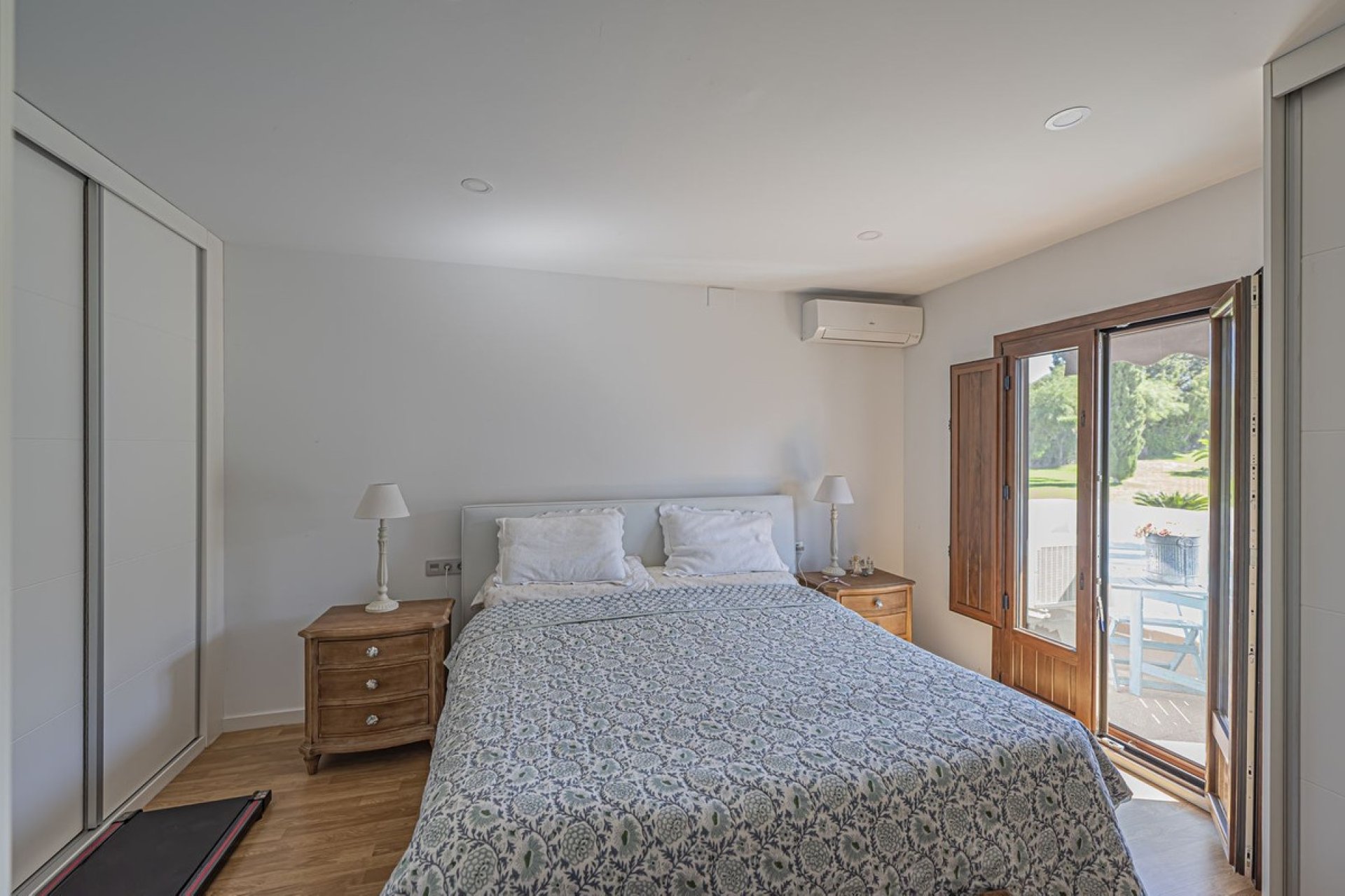 Resale - Town house - Estepona - Atalaya