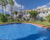 Resale - Town house - Estepona - Atalaya