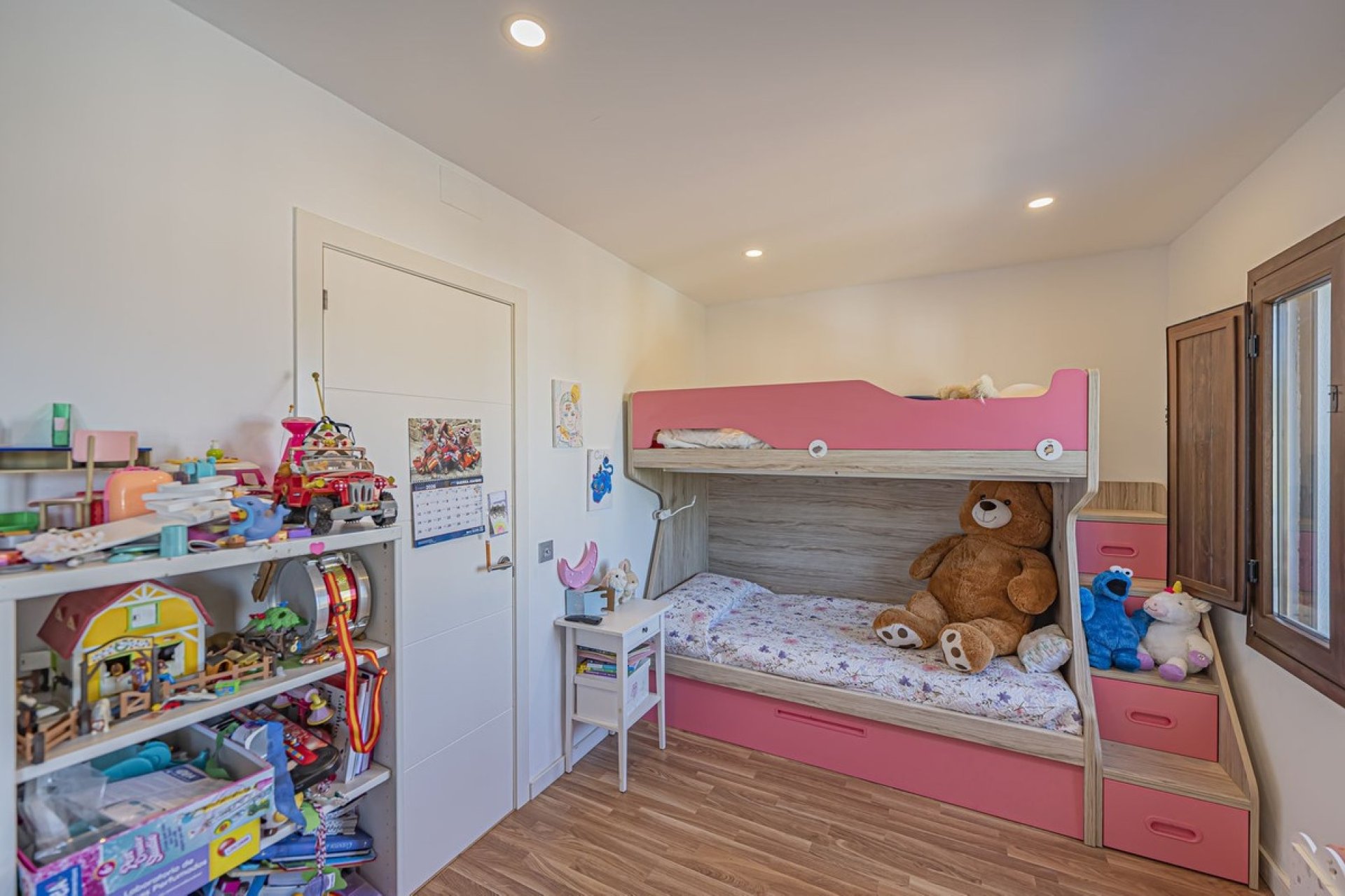 Resale - Town house - Estepona - Atalaya