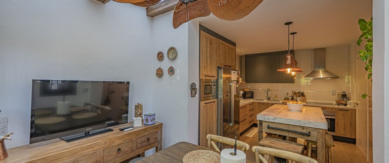Resale - Town house - Estepona - Atalaya