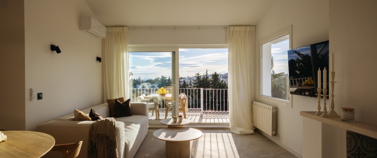 Resale - Town house - Estepona - Atalaya