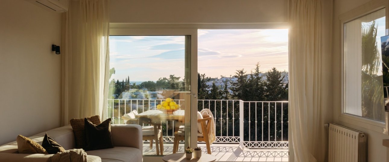 Resale - Town house - Estepona - Atalaya