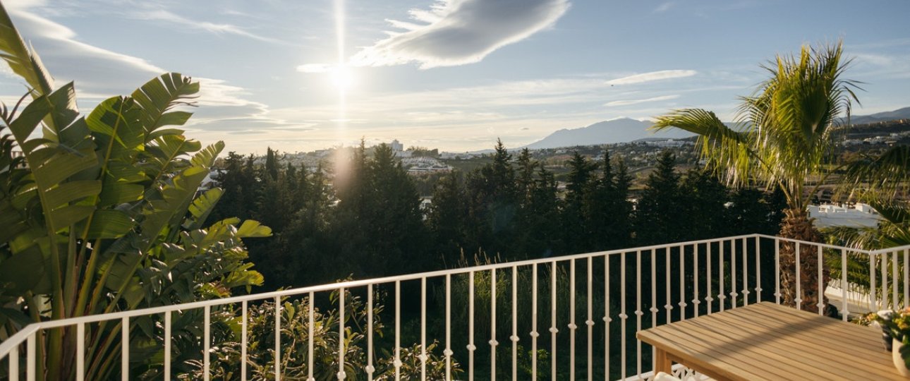 Resale - Town house - Estepona - Atalaya