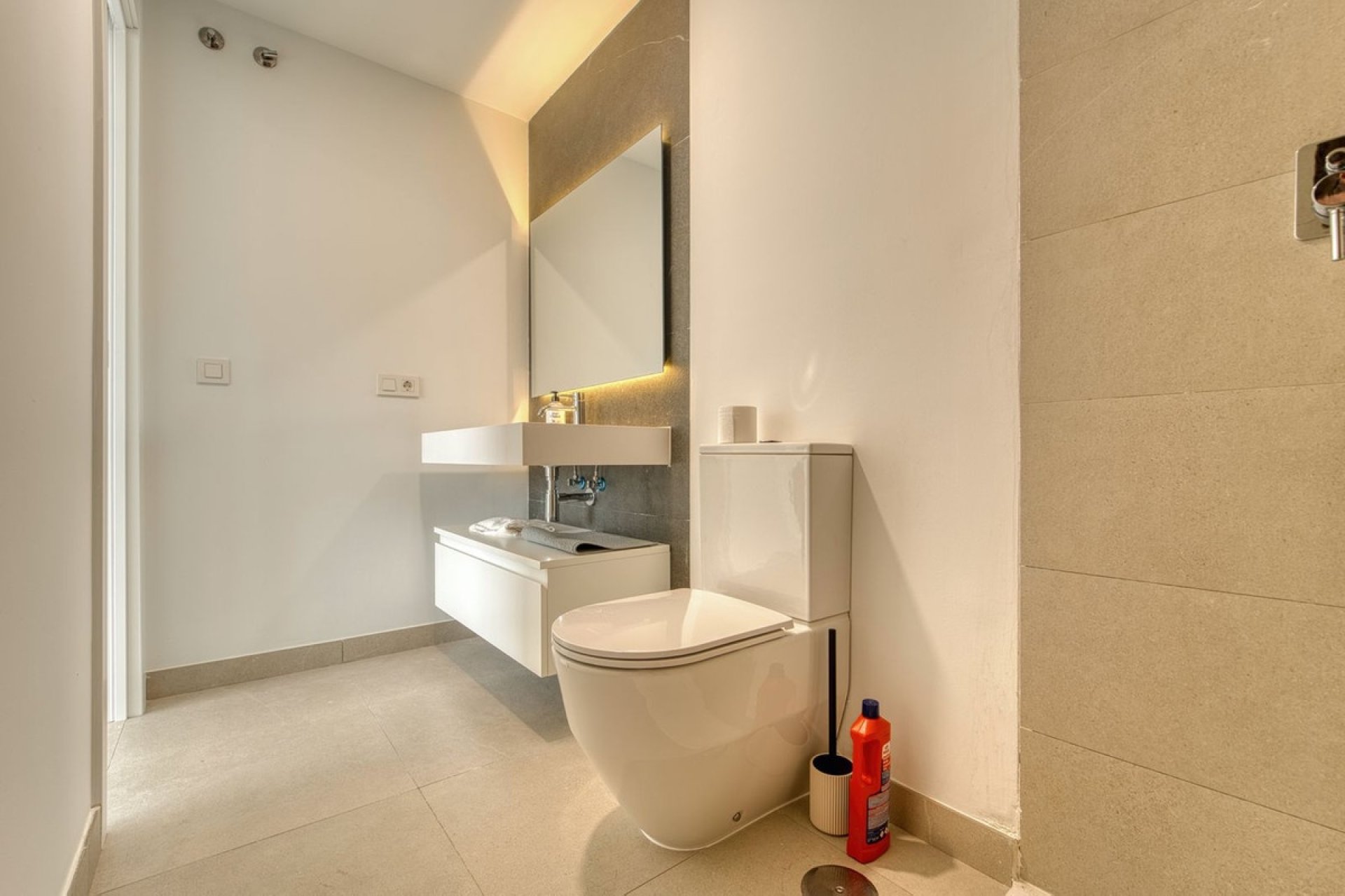 Resale - Town house - Estepona - Atalaya