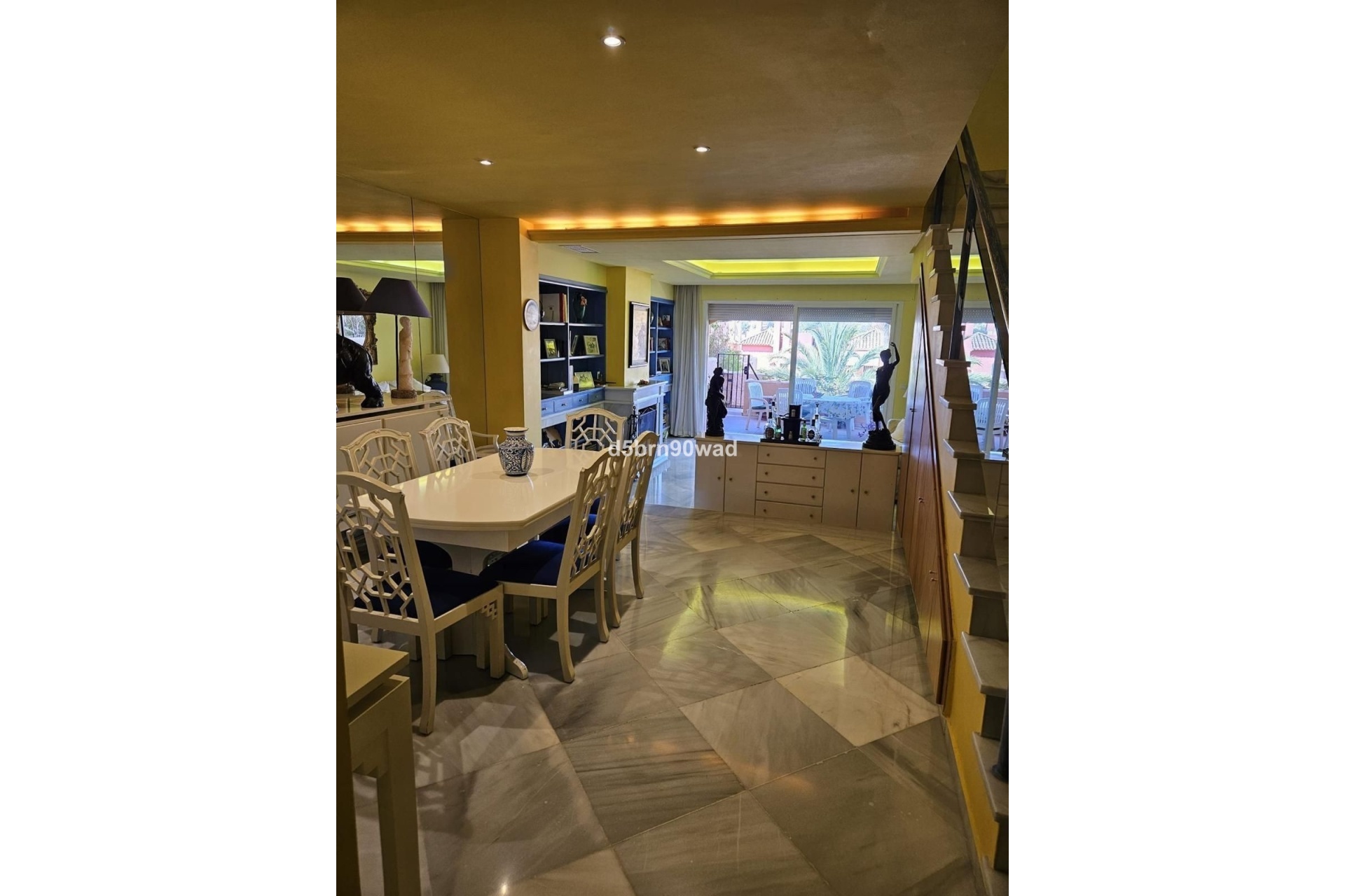 Resale - Town house - Estepona - Atalaya