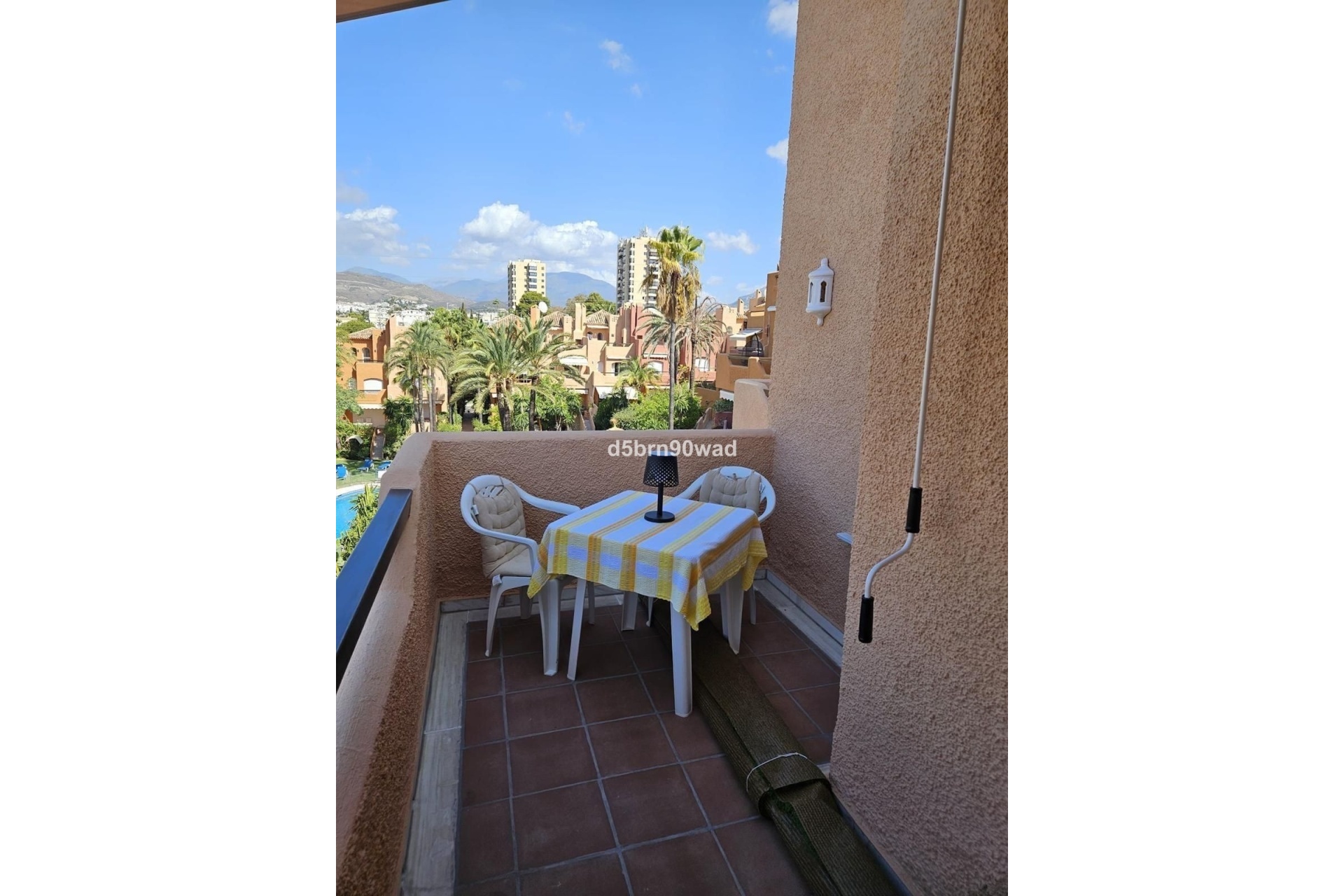 Resale - Town house - Estepona - Atalaya