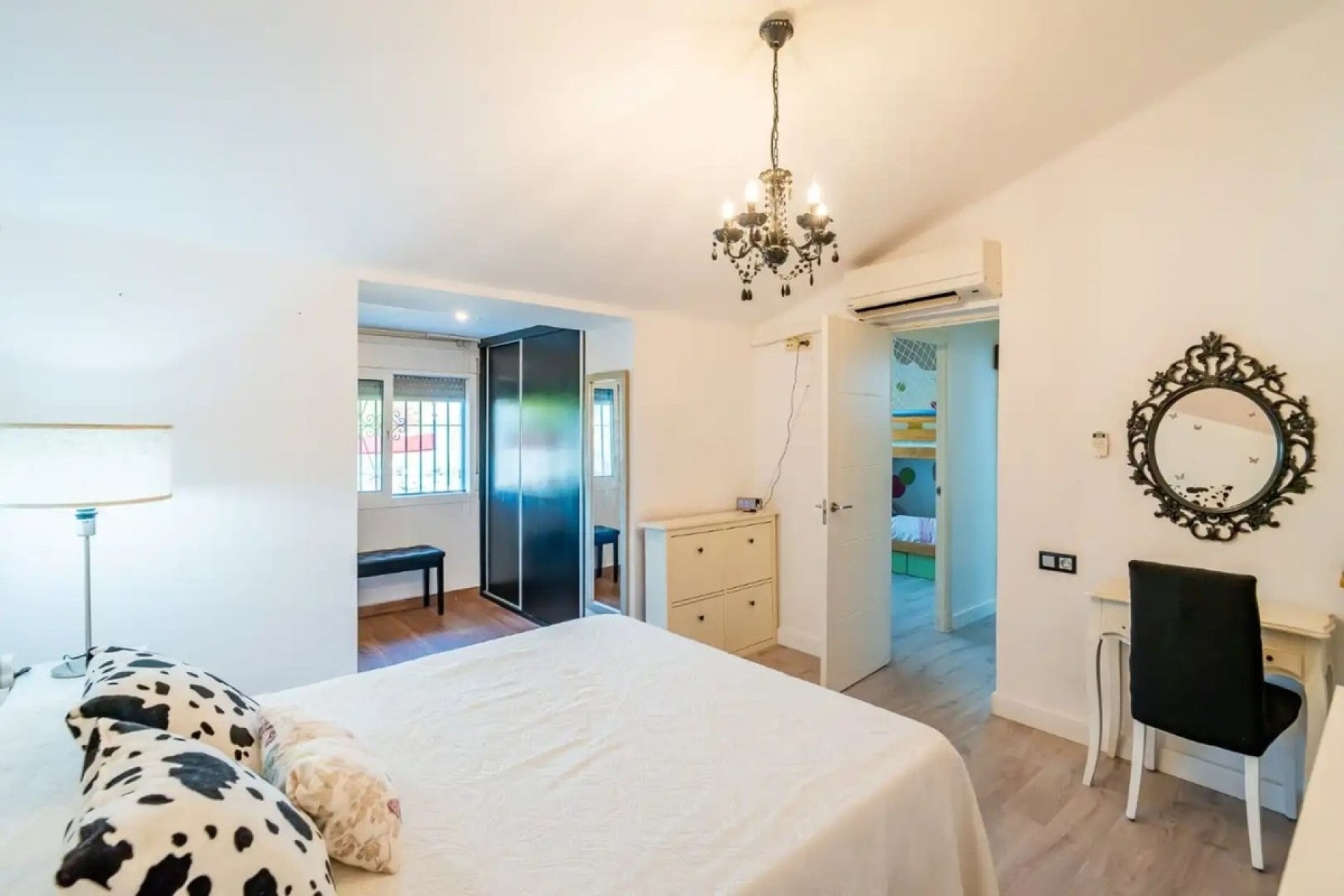 Resale - Town house - Estepona - Atalaya
