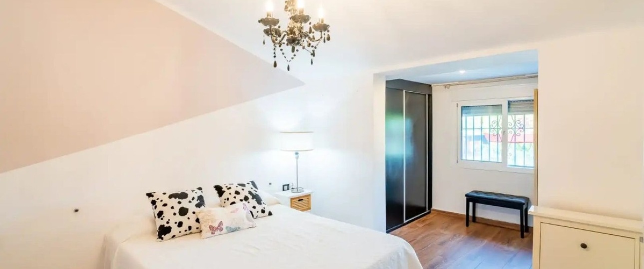Resale - Town house - Estepona - Atalaya