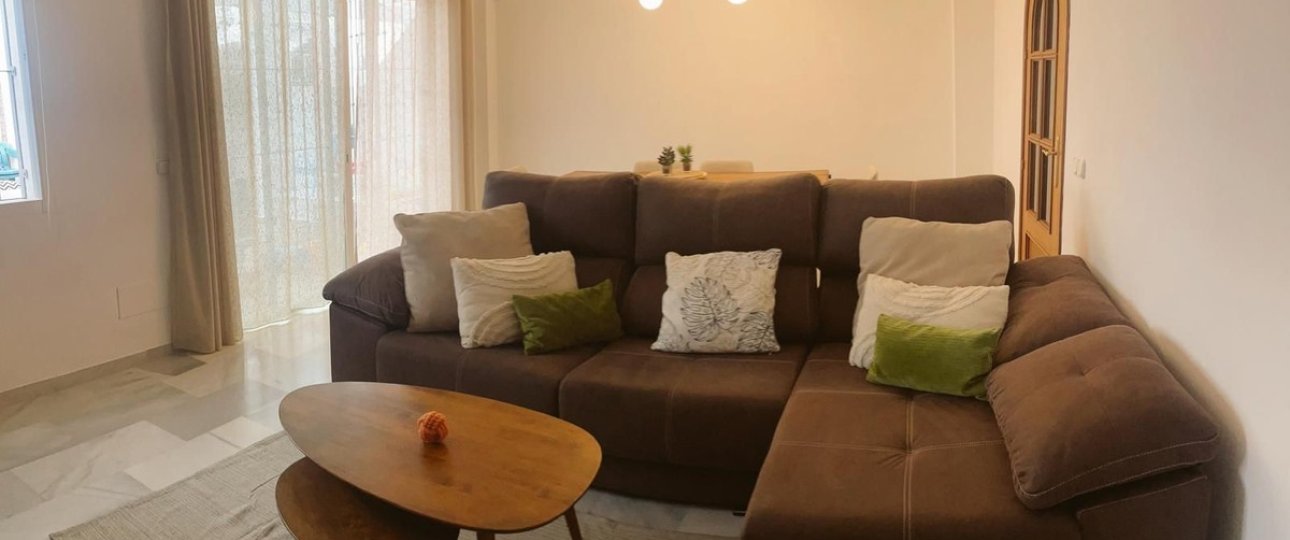 Resale - Town house - Estepona - Atalaya