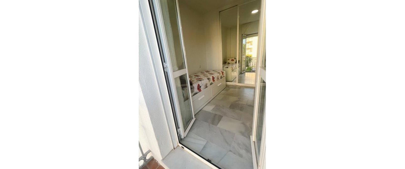 Resale - Town house - Estepona - Atalaya