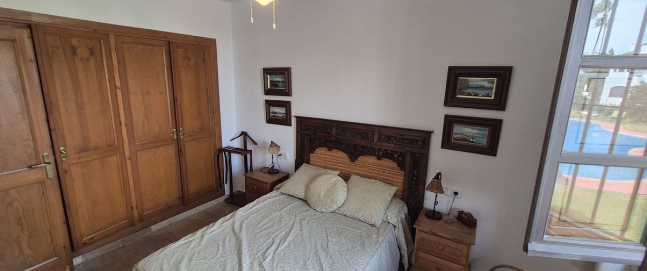 Resale - Town house - Estepona - Atalaya