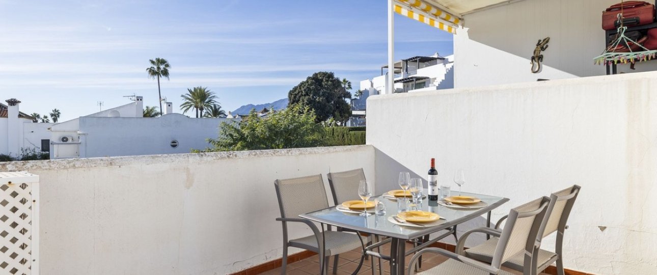 Resale - Town house - Estepona - Bel Air