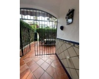 Resale - Town house - Estepona - Bel Air