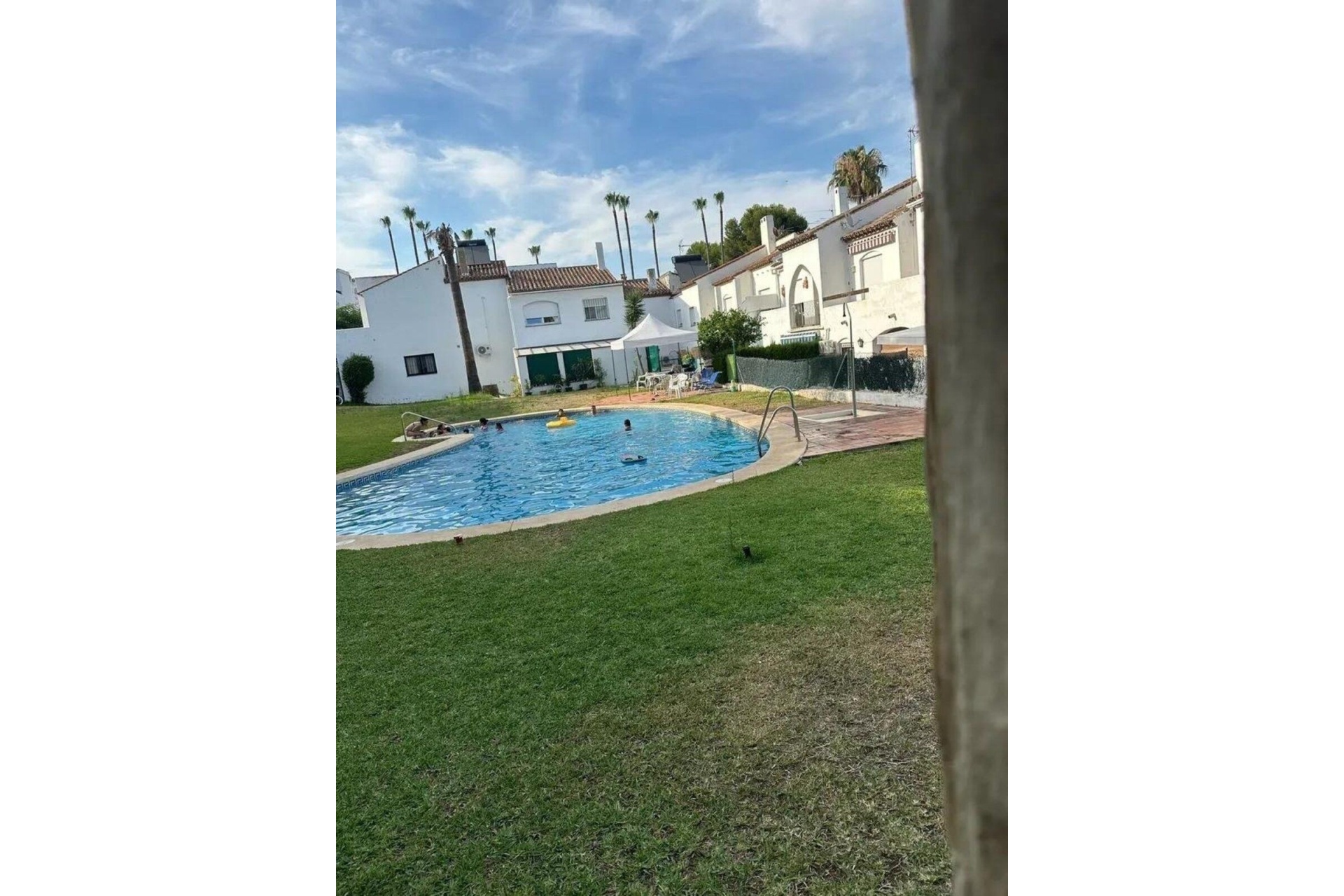 Resale - Town house - Estepona - Bel Air