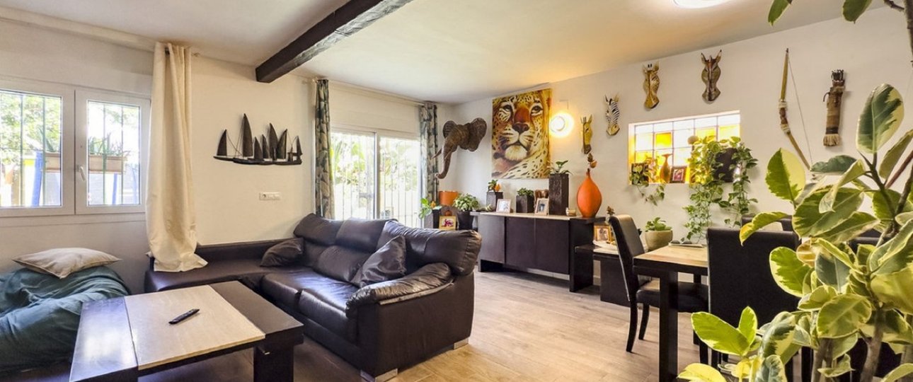 Resale - Town house - Estepona - Bel Air