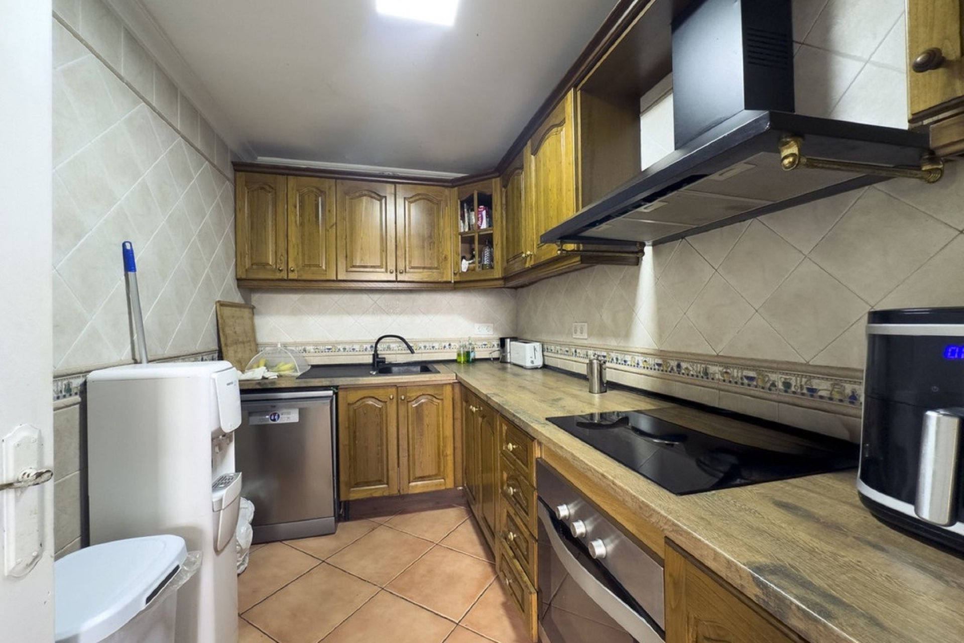 Resale - Town house - Estepona - Bel Air