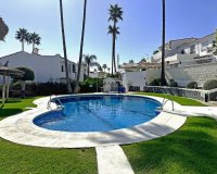 Resale - Town house - Estepona - Bel Air