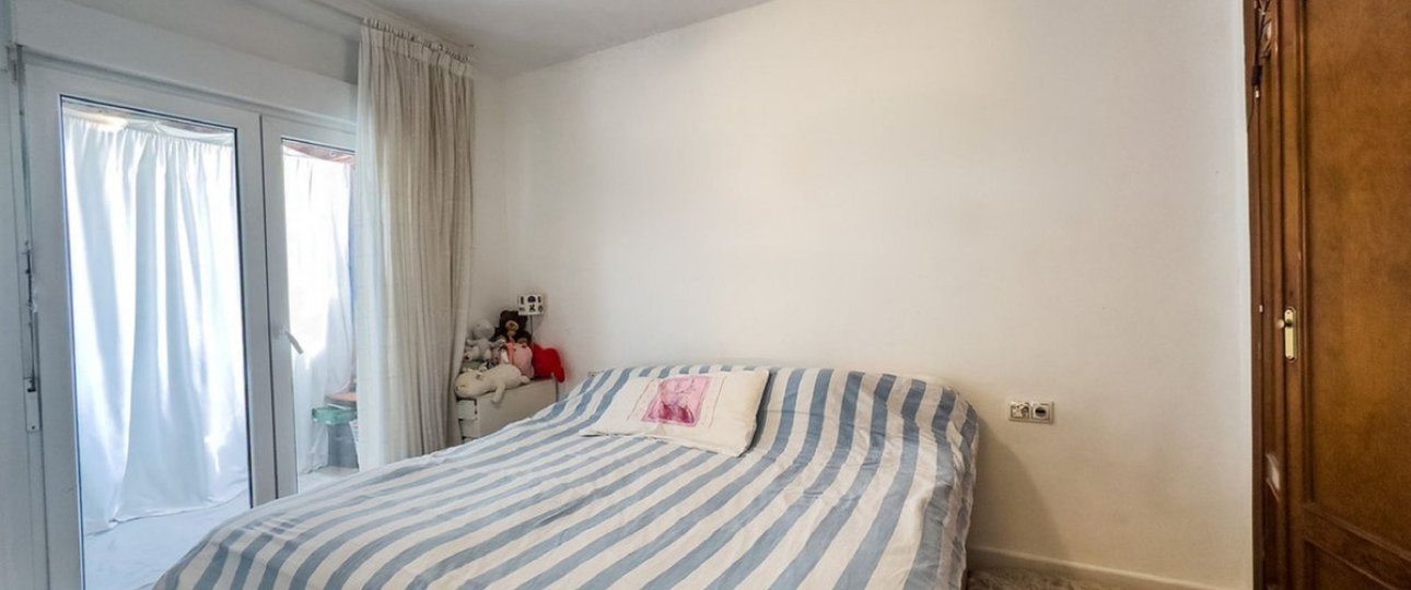 Resale - Town house - Estepona - Bel Air