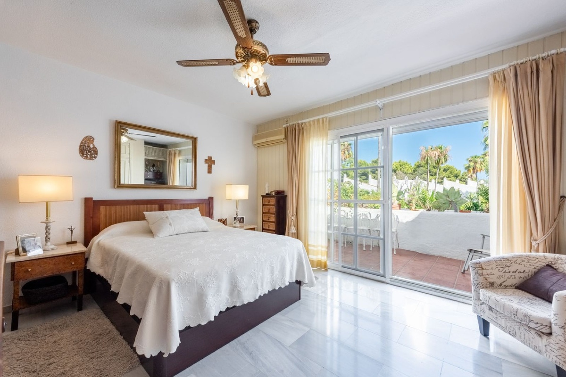 Resale - Town house - Estepona - Bel Air