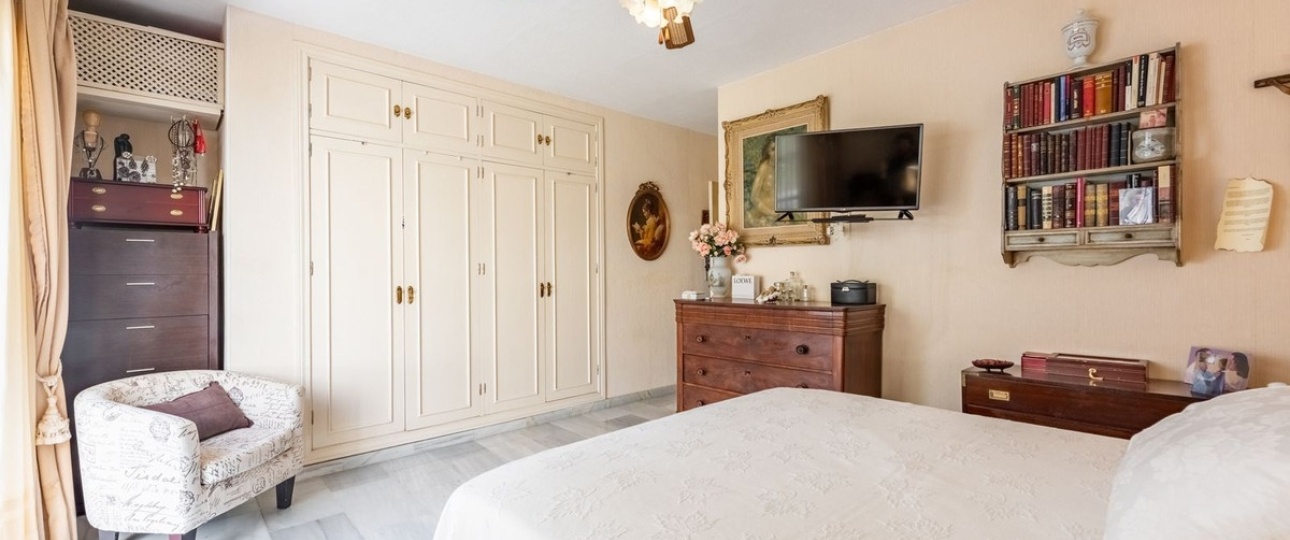 Resale - Town house - Estepona - Bel Air