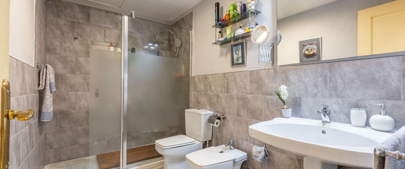 Resale - Town house - Estepona - Bel Air