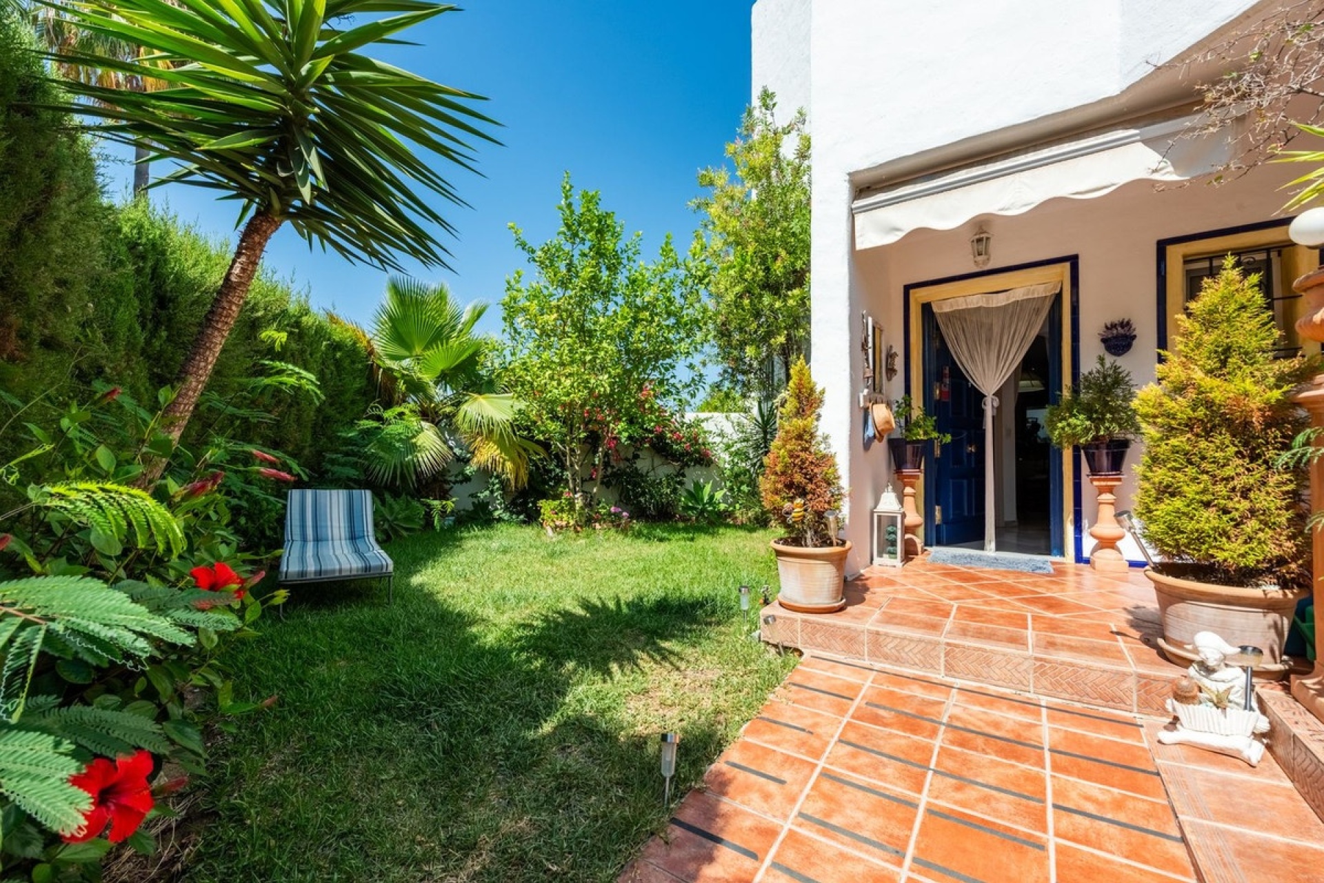 Resale - Town house - Estepona - Bel Air
