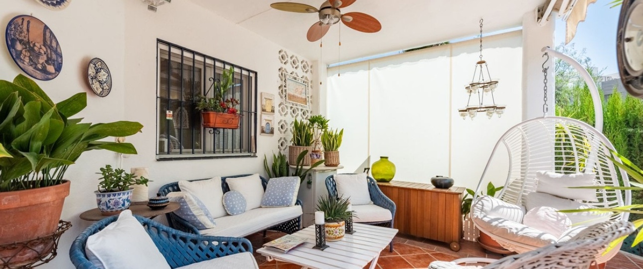 Resale - Town house - Estepona - Bel Air