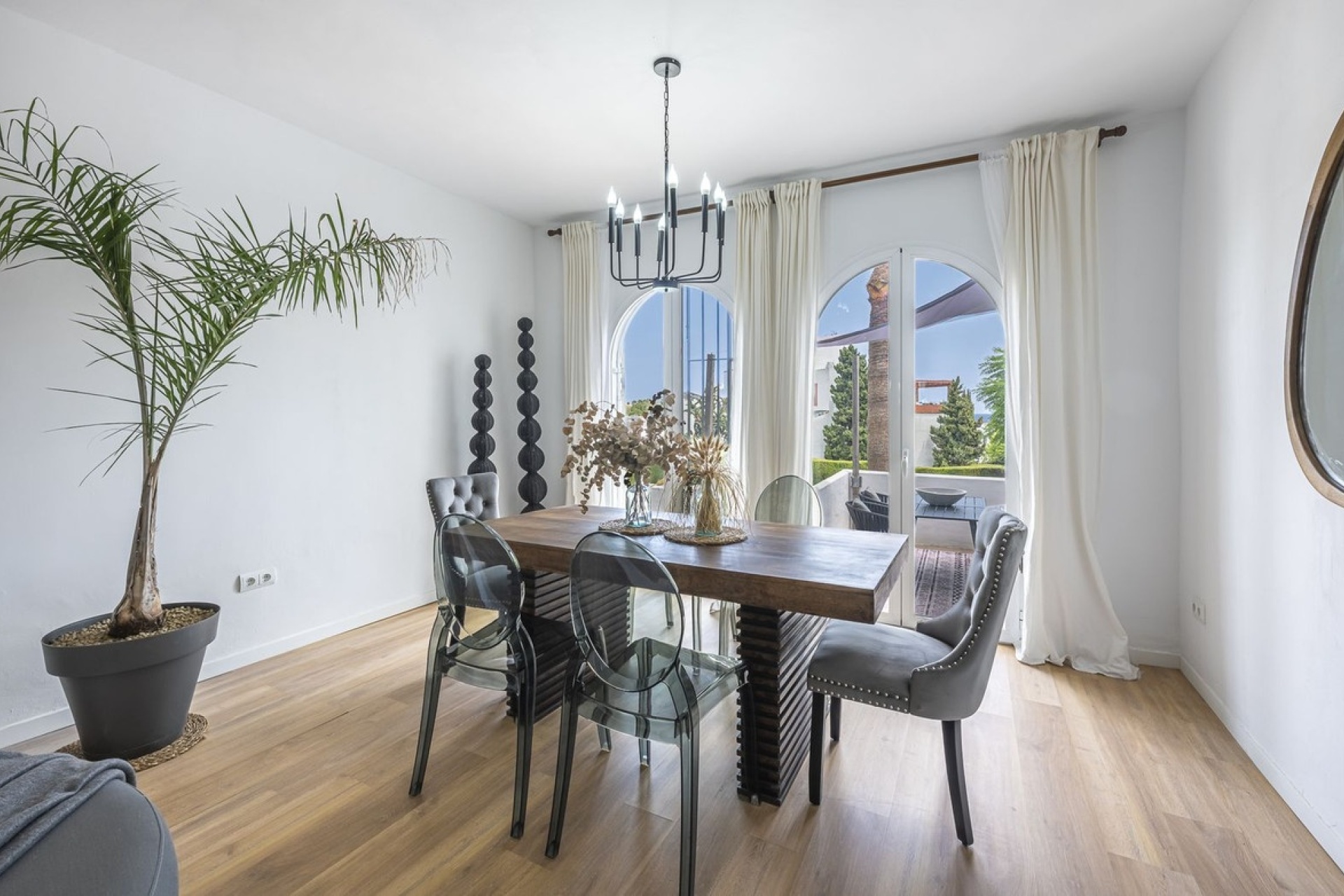 Resale - Town house - Estepona - Bel Air