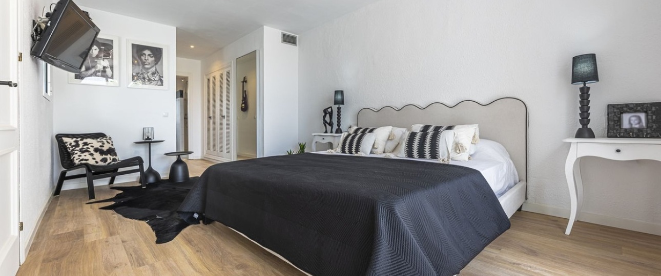 Resale - Town house - Estepona - Bel Air