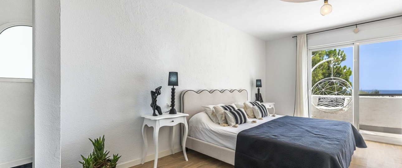 Resale - Town house - Estepona - Bel Air