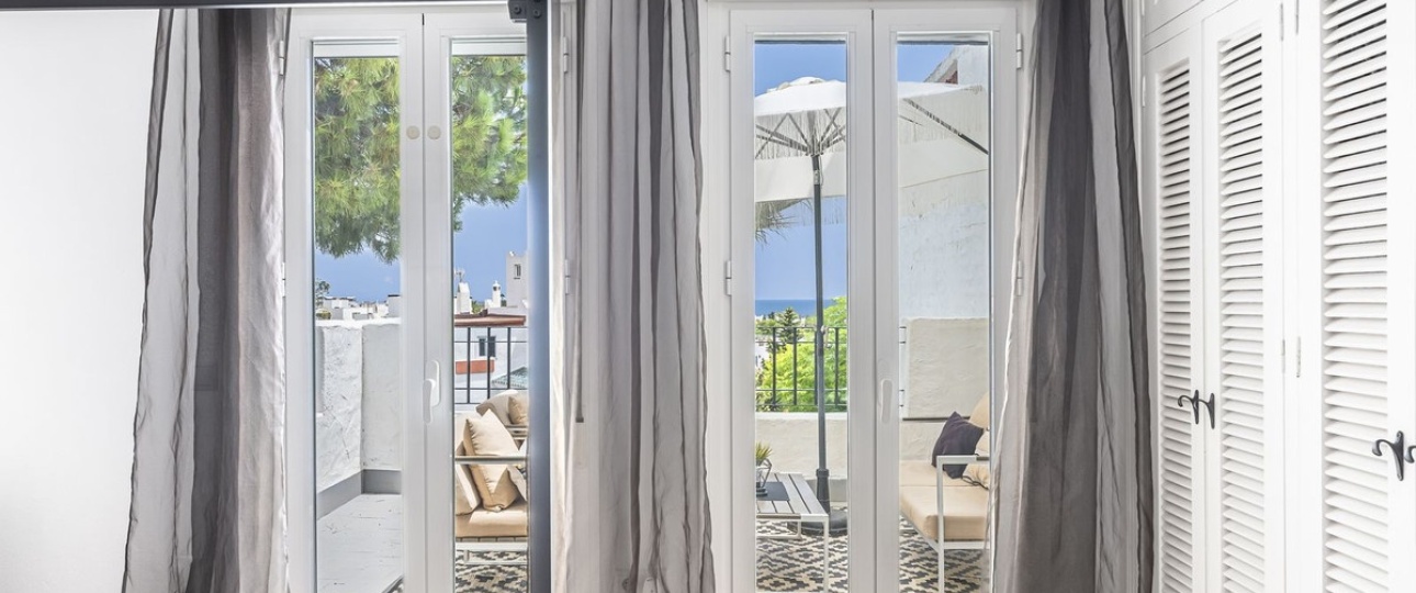 Resale - Town house - Estepona - Bel Air