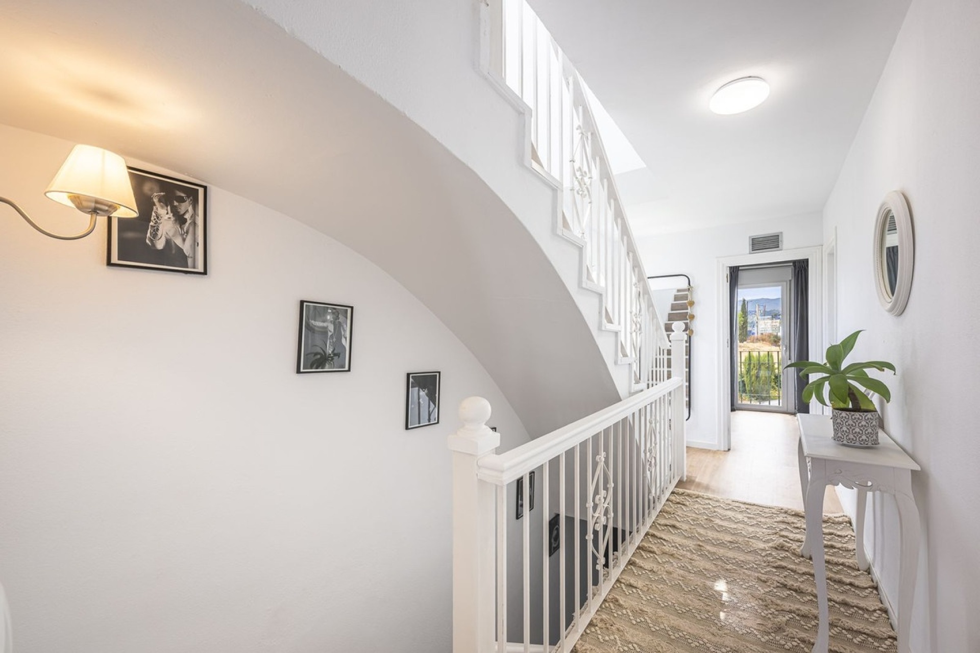 Resale - Town house - Estepona - Bel Air