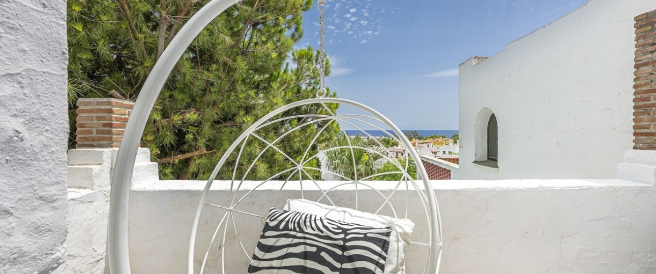 Resale - Town house - Estepona - Bel Air