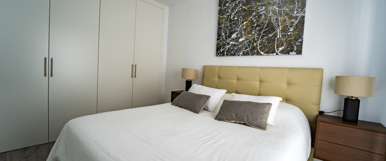 Resale - Town house - Estepona - Cancelada