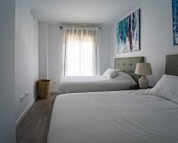 Resale - Town house - Estepona - Cancelada