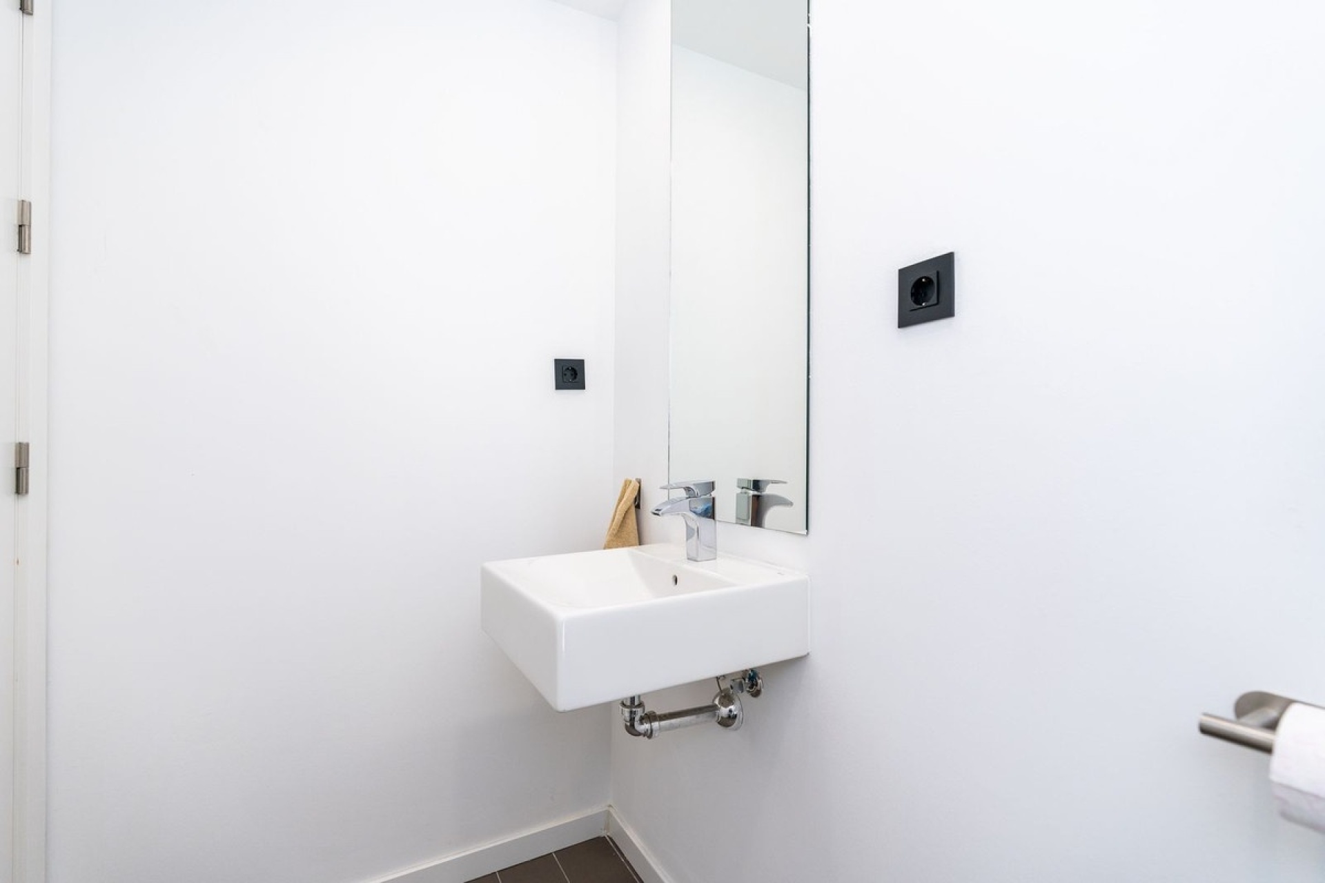 Resale - Town house - Estepona - Cancelada