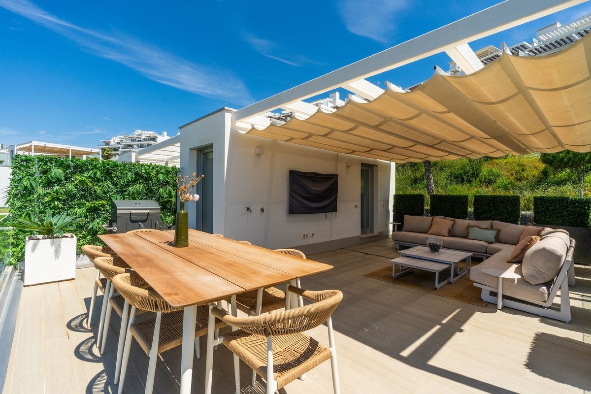 Resale - Town house - Estepona - Cancelada