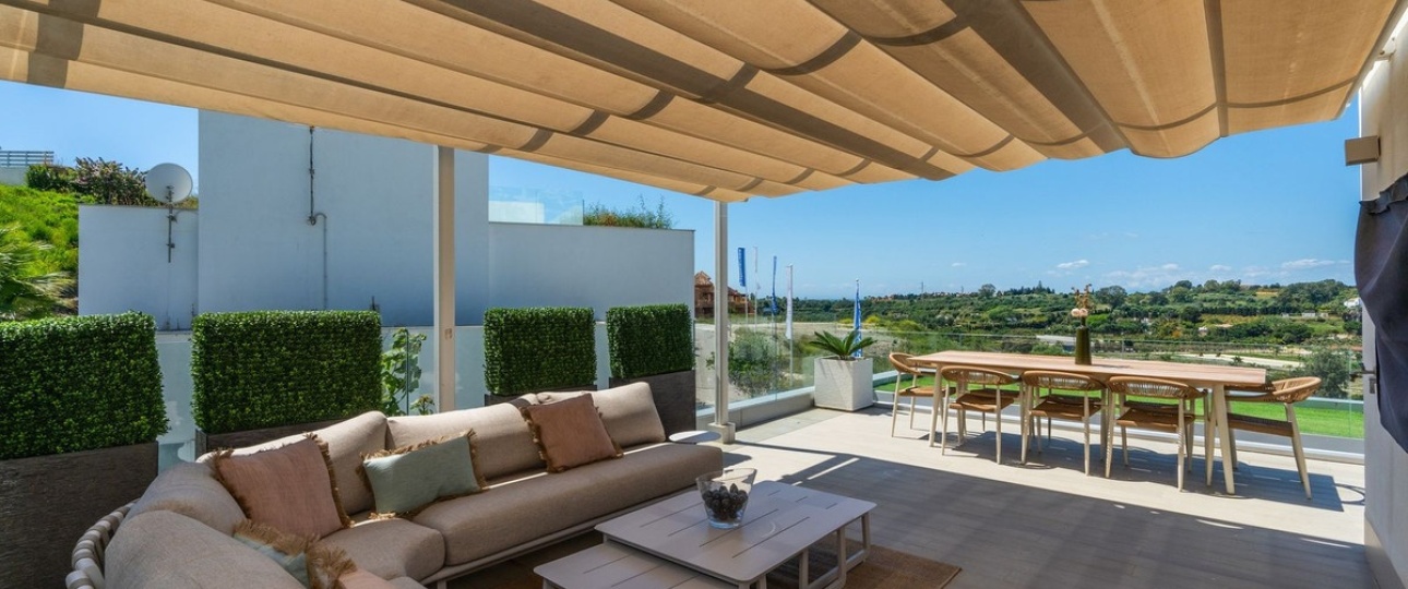 Resale - Town house - Estepona - Cancelada