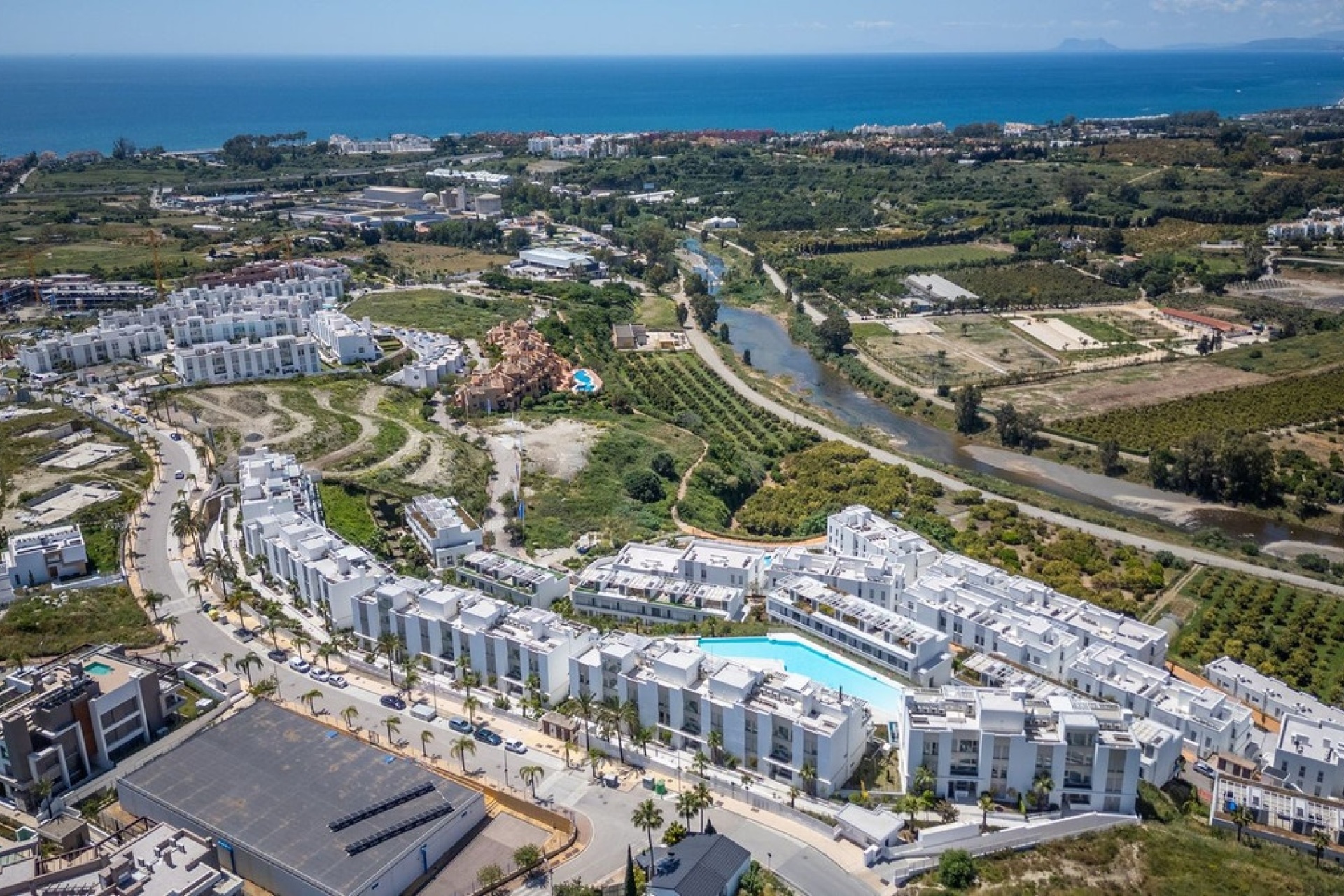 Resale - Town house - Estepona - Cancelada