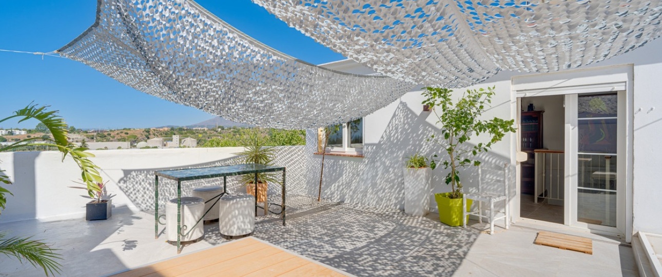 Resale - Town house - Estepona - Cancelada