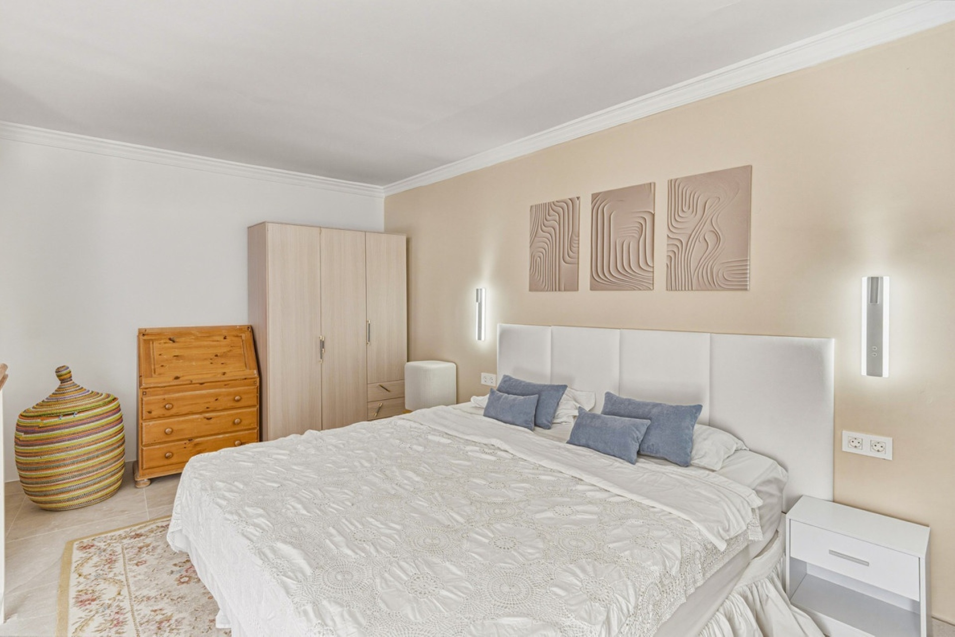 Resale - Town house - Estepona - Cancelada
