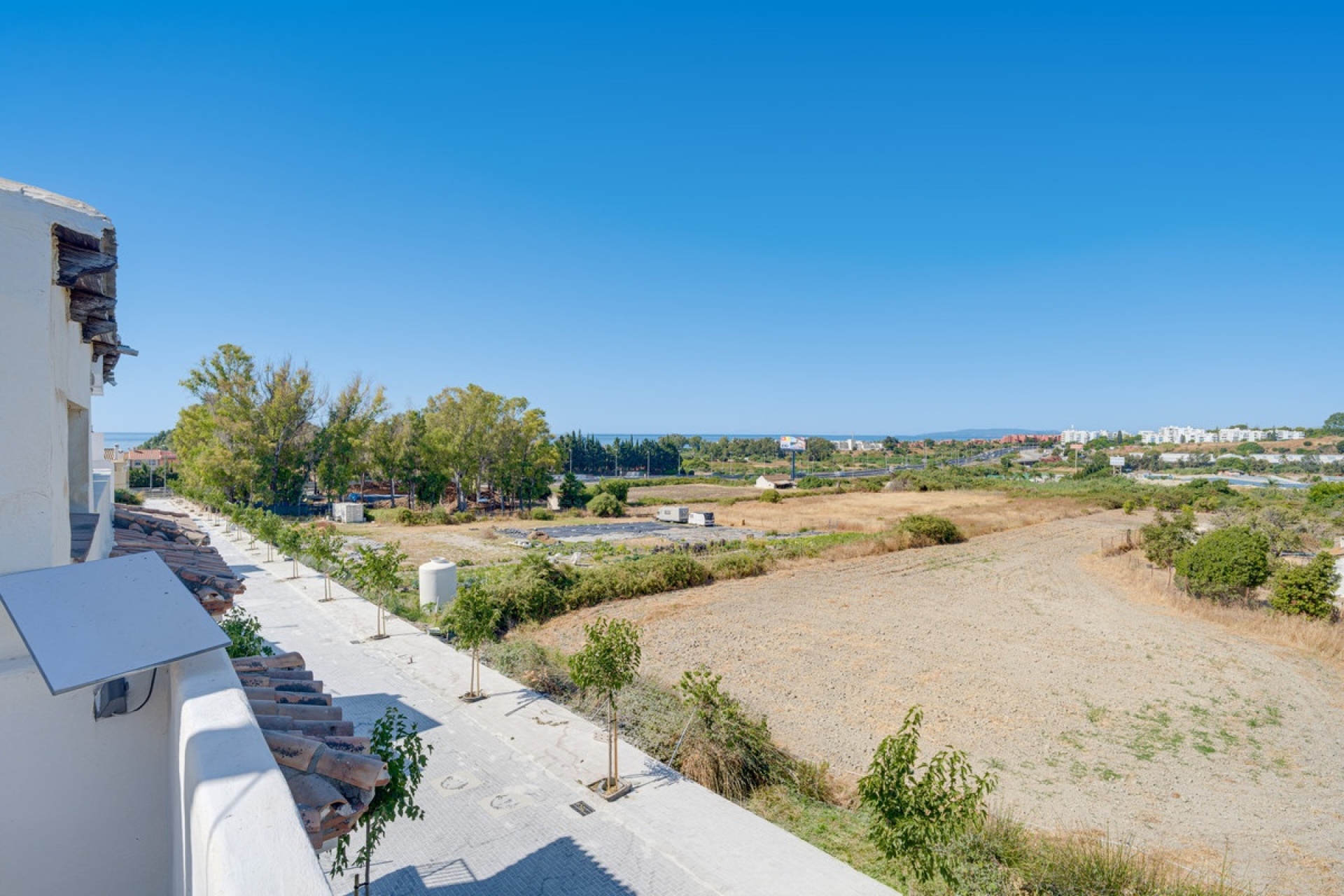 Resale - Town house - Estepona - Cancelada