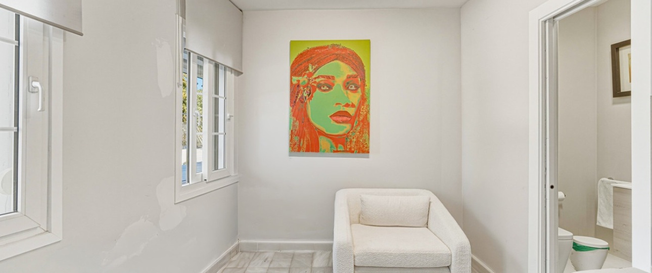 Resale - Town house - Estepona - Cancelada