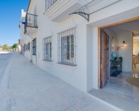 Resale - Town house - Estepona - Cancelada