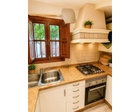 Resale - Town house - Estepona - Cancelada