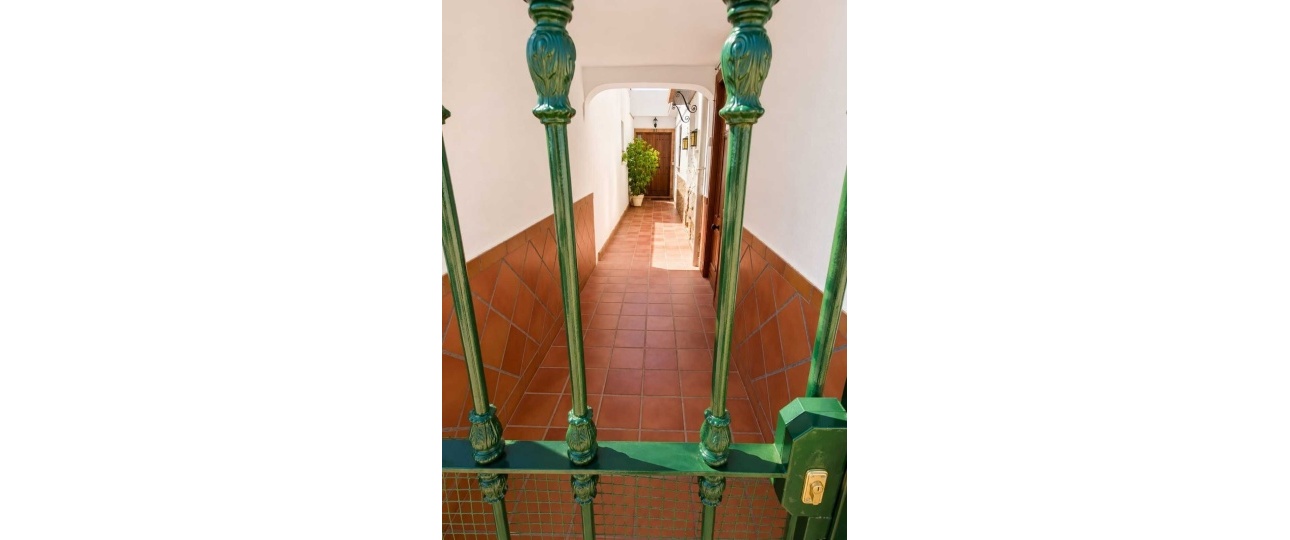 Resale - Town house - Estepona - Cancelada