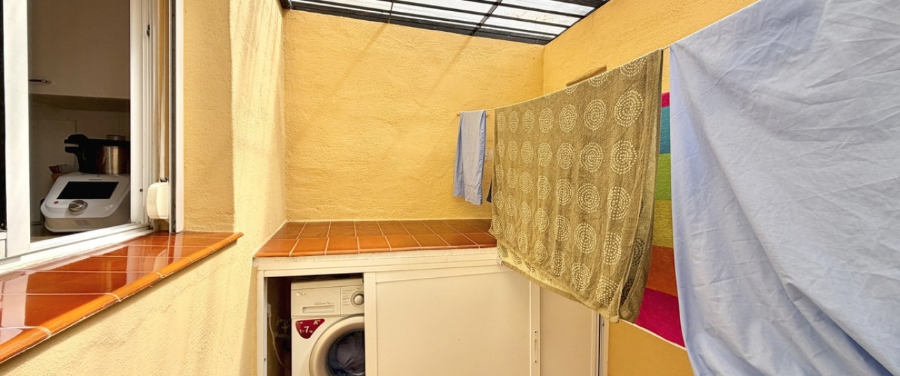 Resale - Town house - Estepona - Cancelada