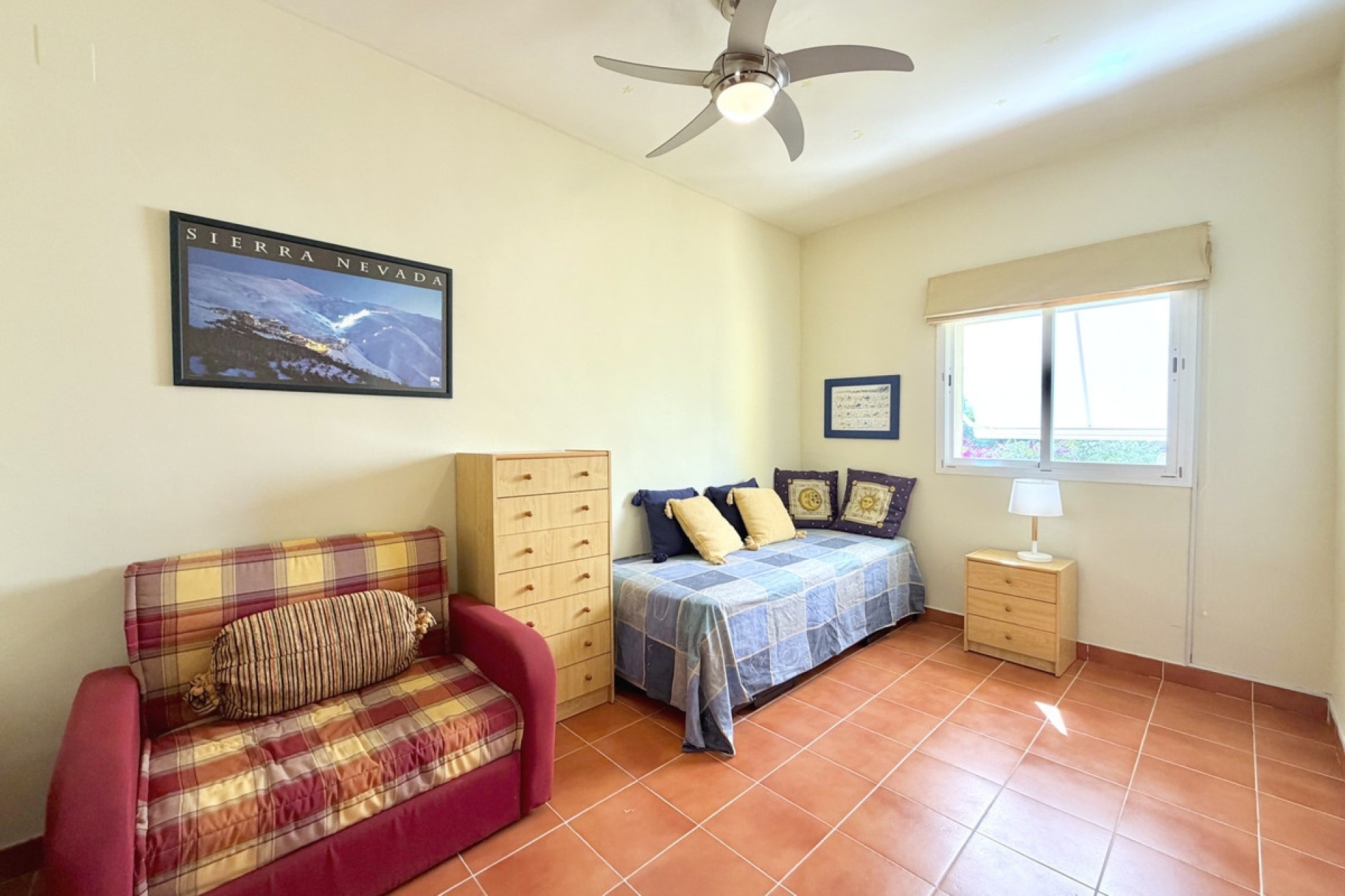 Resale - Town house - Estepona - Cancelada