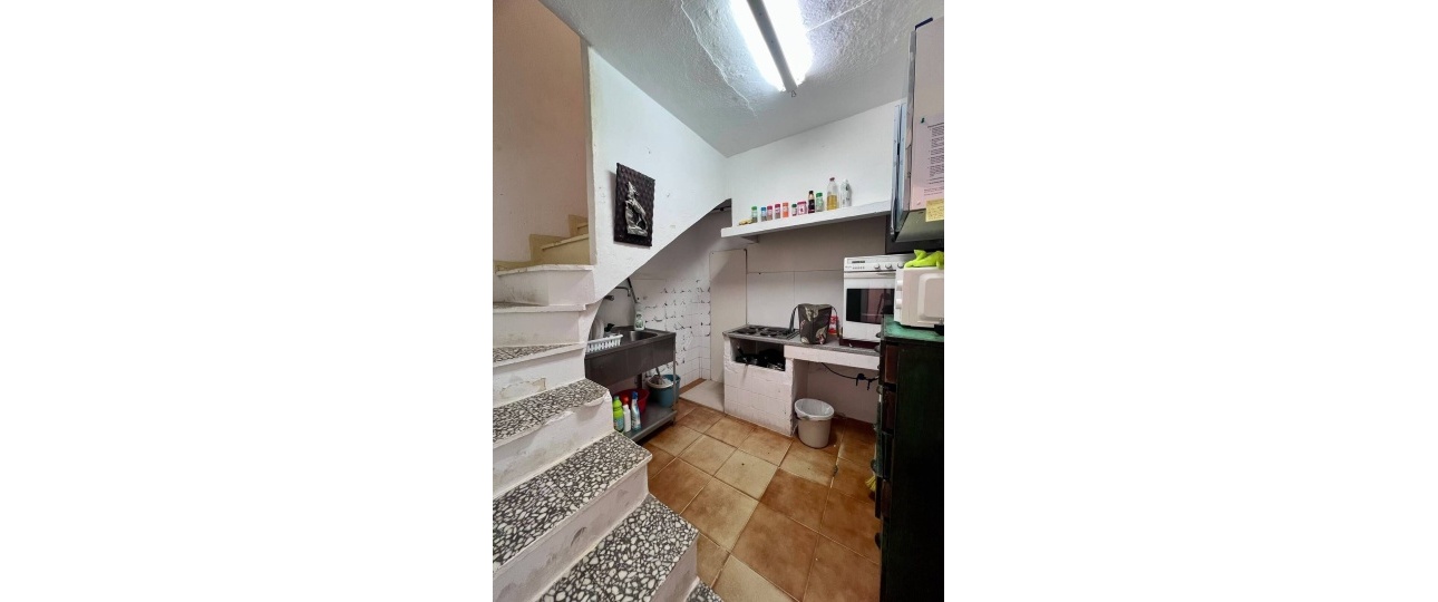 Resale - Town house - Estepona - Cancelada